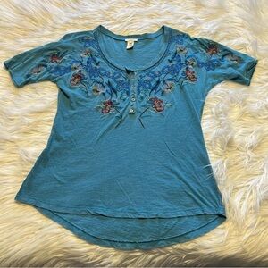 Sundance embroidered short sleeve blouse